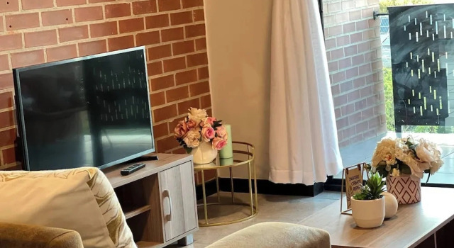 Amazing 1br, 2bath With River View in Waterfall