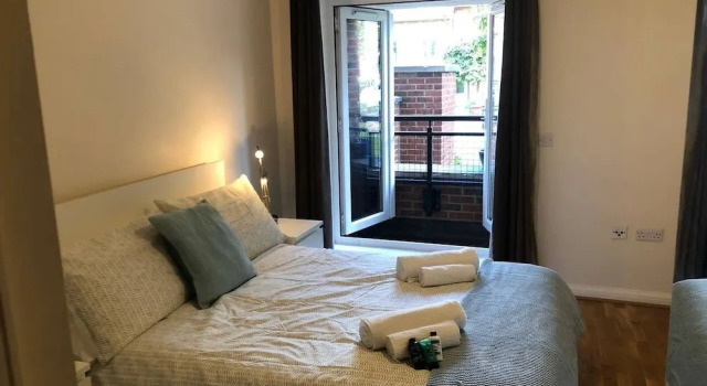 Aveley House, Забронировать Апартаменты/квартира Рединг Беркшир, рядом с Reading Borough Council
