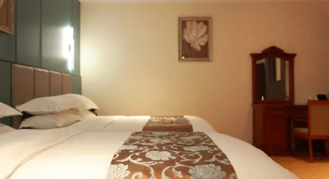 Люкс Deluxe Shanghai Duyuan Boutique Hotel (Minhang Shuangbai Road Subway Station Branch)
