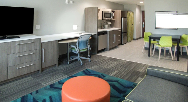 Люкс c 1 комнатой Home2 Suites By Hilton Pensacola I-10 Pine Forest