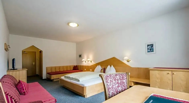 Номер Superior Hotel Fronza - your hike & mountain home