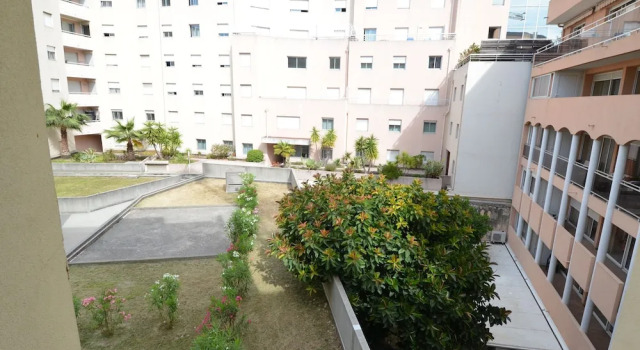 Studio Near Train Station Acropolis In Nice, Забронировать Апартаменты/квартира Рикье Ницца, рядом с Port Lympia