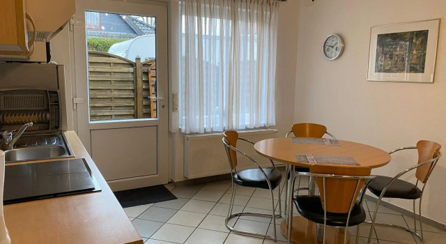 FeWo Bruni II, Varaa Hotelli Oldenburg 