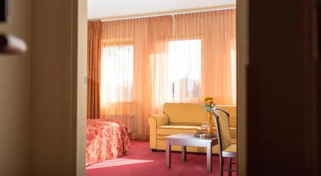 Hotel Umberto, Забронировать Отель Вейхен Rijk van Nijmegen