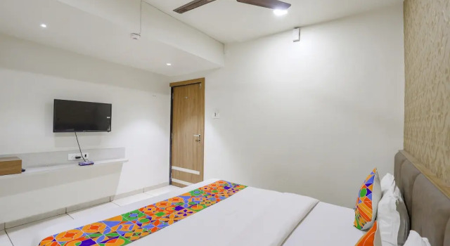 FabHotel Bharosa Inn, Réserver Hôtel Naroda Gujarat