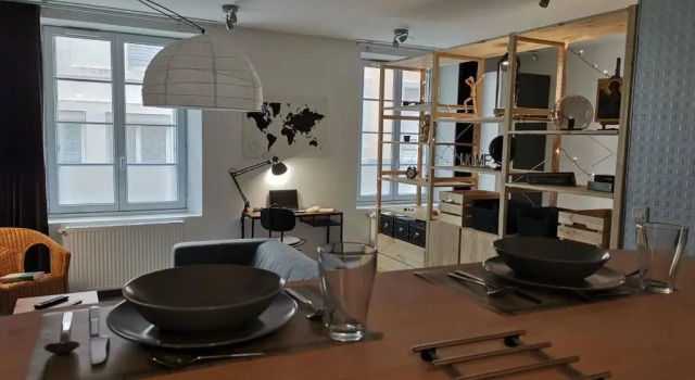 Апартаменты Loft 50m2 plein centre-ville avec garage, WiFi...