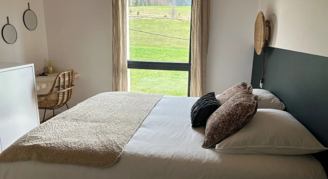 G te Singulier et Authentique Dans Ancienne Ferme, Boek Hotel Hotels in Franche-Comte met ontbijt, Ontbijt