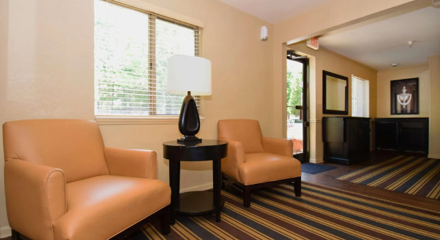 Studio 6 Extended Stay Florence KY - Meijer Dr Cincinnati, Забронировать Отель Отели Флоренс с бассейном, Бассейн