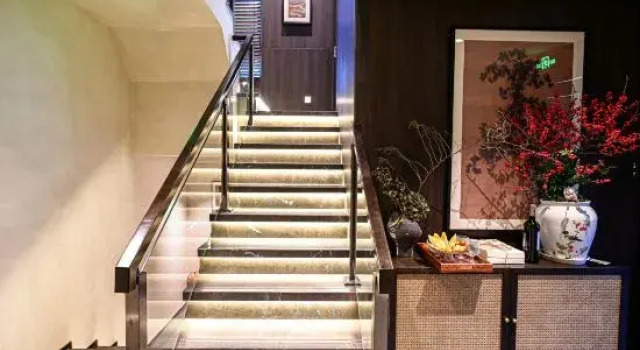 Secluded Courtyard Villa Resort Hotel - Near Qinghe Railway Station - Old Summer Palace, Book Ferieresort Hoteller i Beijing Province med parkering, Parkering