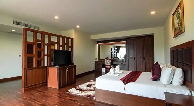Полулюкс с видом на реку Arawan Riverside Hotel