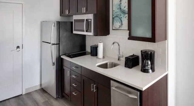 Люкс Residence Inn by Marriott Stamford Downtown