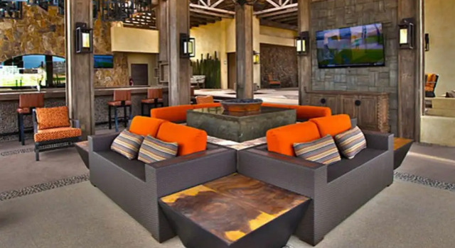 Beautiful Holiday Condo in a Prime Location in Cabo San Lucas 1025, Забронировать Вилла Отели Южной Нижней Калифорнии с парковкой, Парковка
