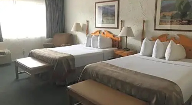 Habitación cuádruple Estándar Channel Islands Inn