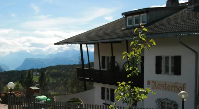 Rasterhof, Забронировать Отель Альдино Oltradige - Bassa Atesina