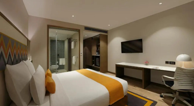 Номер Standard Novotel Guwahati GS Road
