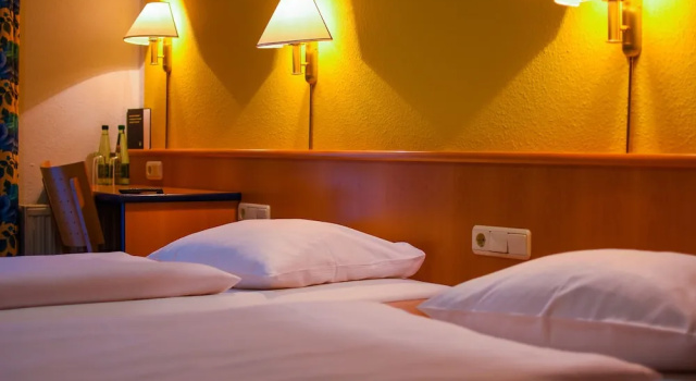 Comfort Twin room Hotel Strohofer