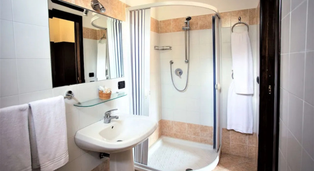 Двухместный номер Standard с балконом Hotel Marabel