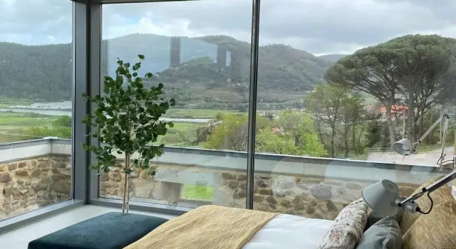 Полулюкс Deluxe Hotel Pico Velasco