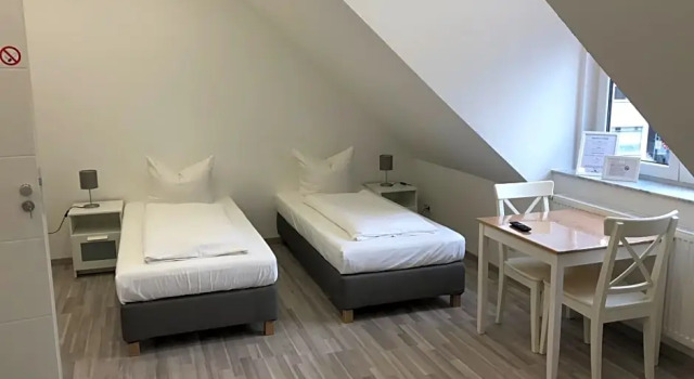 Апартаменты Hotel zum Adler