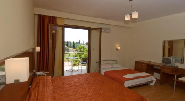 Семейный номер Standard Zorbas Hotel