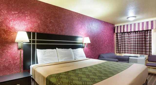 Номер Standard Prestige Inn