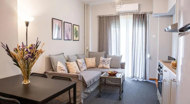 Sunny apartment-Διαμέρισμα45m2 στην πλατεία πάργης, Забронировать Апартаменты/квартира Апартаменты Острова Иоаннина, рядом с Музей греческой истории и восковых фигур имени Павлоса Вреллиса, Апартаменты/квартира