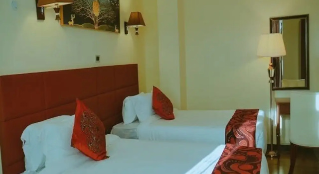 Moonlight Hotel