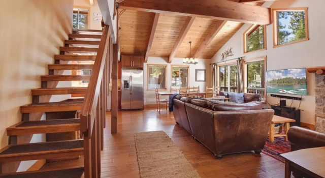 Коттедж Northstar Treehouse Chic 4BR House Forest View