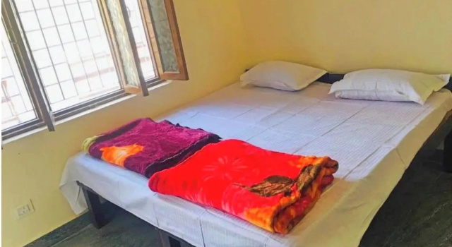 Hotel Amba Niwas Home Stay Uttarkashi, Забронировать Отель Отели штата Уттаракханд с завтраком, Завтраки