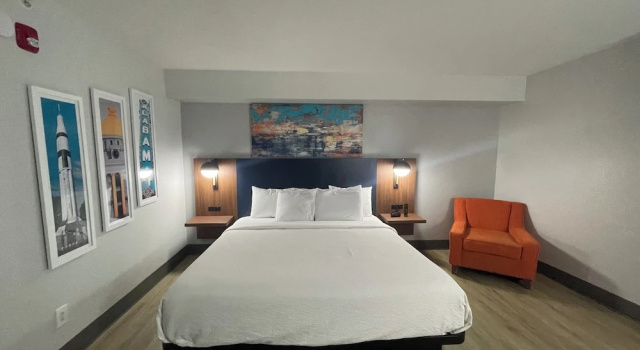 Люкс c 1 комнатой La Quinta by Wyndham Birmingham Homewood