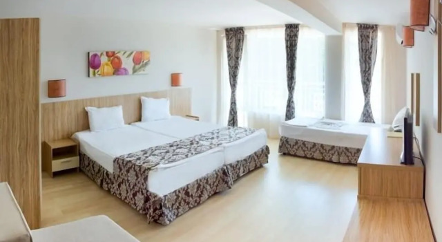 Трёхместный номер Standard Karlovo Hotel