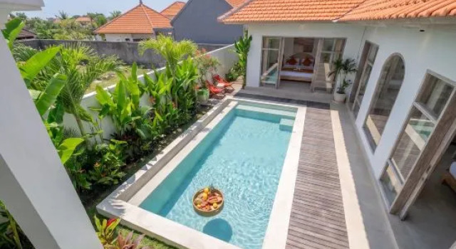 Bambola - Unique 2BR villa, Beach Nearby & Large Pool, Book Hotel 3-stjernede hoteller i Bali, 3*