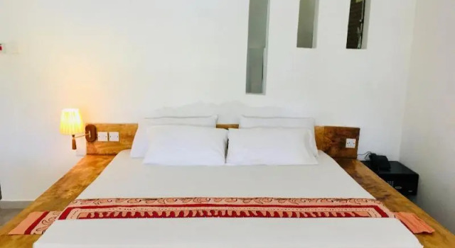 Pemba Paradise, Book Hotel Pemba 