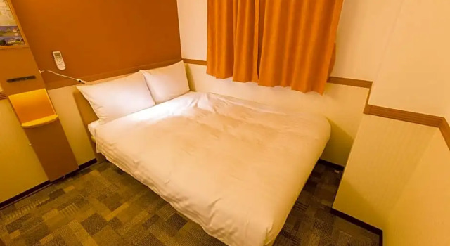 Номер Economy Toyoko Inn Tokyo Shinagawa Aomono-yokocho-eki