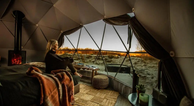 Купол Deluxe Reykjavik Domes