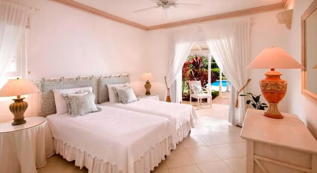 Coconut Grove 8 Luxury Villa by Island Villas, Boek Villa Holetown Saint James