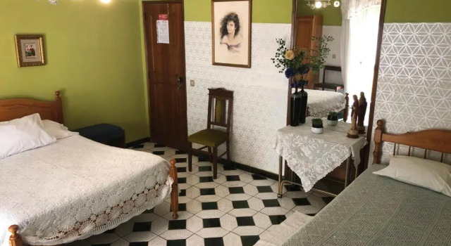 Семейный люкс с балконом Residencia Maria Jose