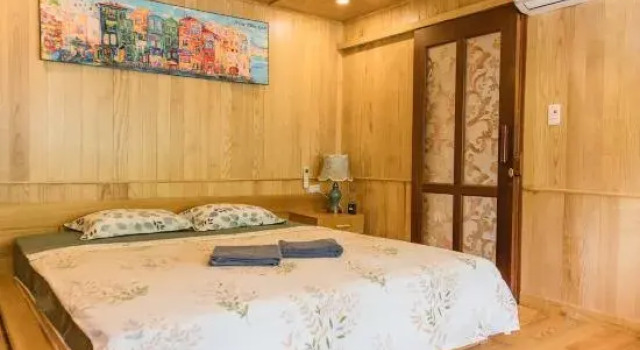 Двухместный номер Standard с красивым видом из окна Lan Ha Floating Homestay