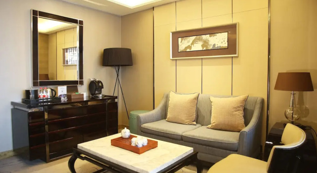 Номер Presidential Tangla Hotel Tianjin
