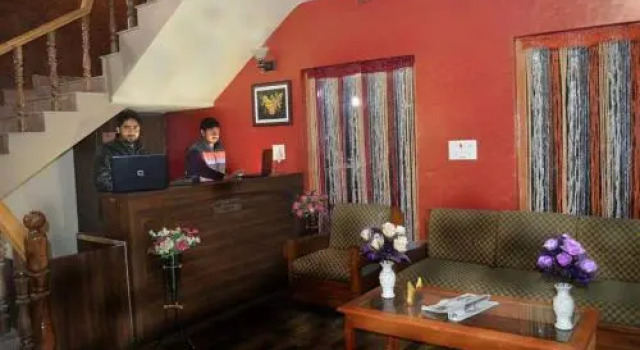 River View Resort Phalgham, Забронировать Курортный отель Отели Пахалгам с парковкой, Парковка