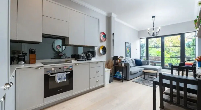 Апартаменты VESTO Cavendish Road