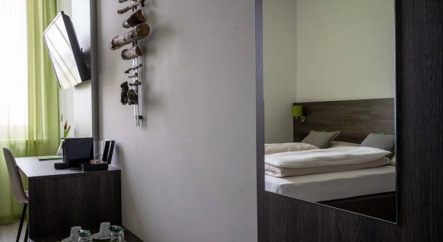 Номер Standard eee Hotel Graz