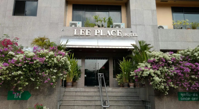 Lee Place Hotel