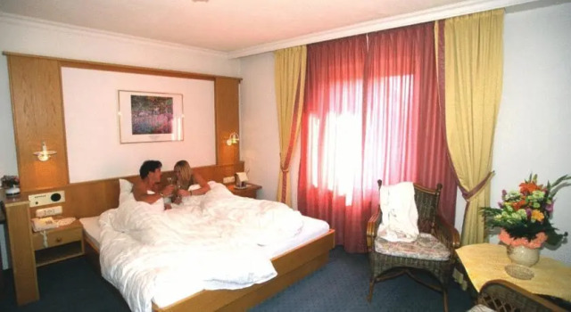 Hotel Lindner, Забронировать Отель Оберндорф Китцбюэльские Альпы, рядом с Egger Headquarters