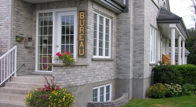 Motel au P'tit Sapin, Rezervovat Motel Hotely v Laurentians se snídaní, Snídaně