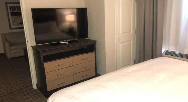 Двухместный люкс Superior c 1 комнатой GrandStay Hotel & Suites Rock Valley