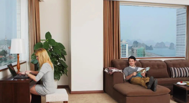 Номер Luxury Ha Long DC Hotel