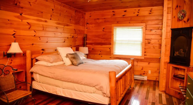 Azalea Inn Bed & Breakfast