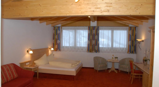 Hotel Vorderronach Sommer-Joker-Card in Saalbach & Parkplatz, Забронировать Отель Глемм Зальбах-Хинтерглемм