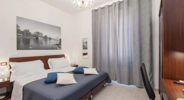Eroom42 Guest House, Rezervovat Penzión Hotely v Lazio s parkováním, Parkování